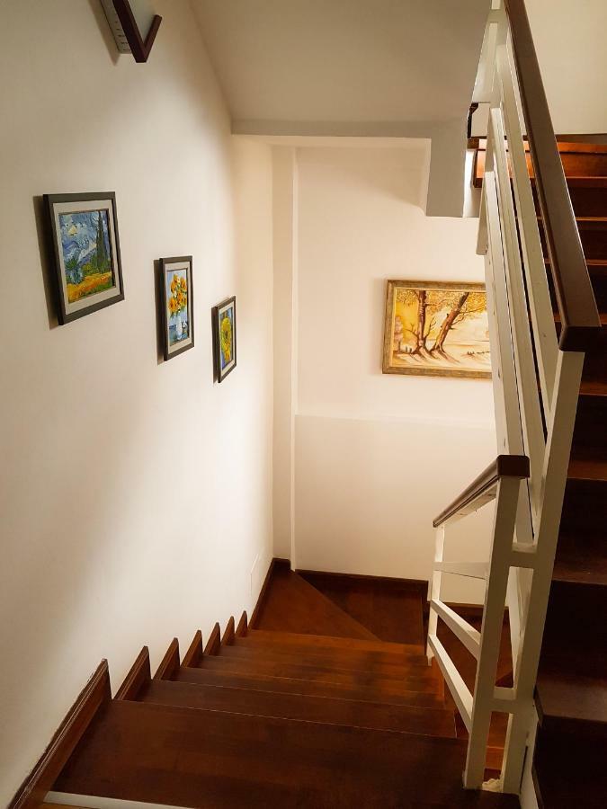 Elida Guest house